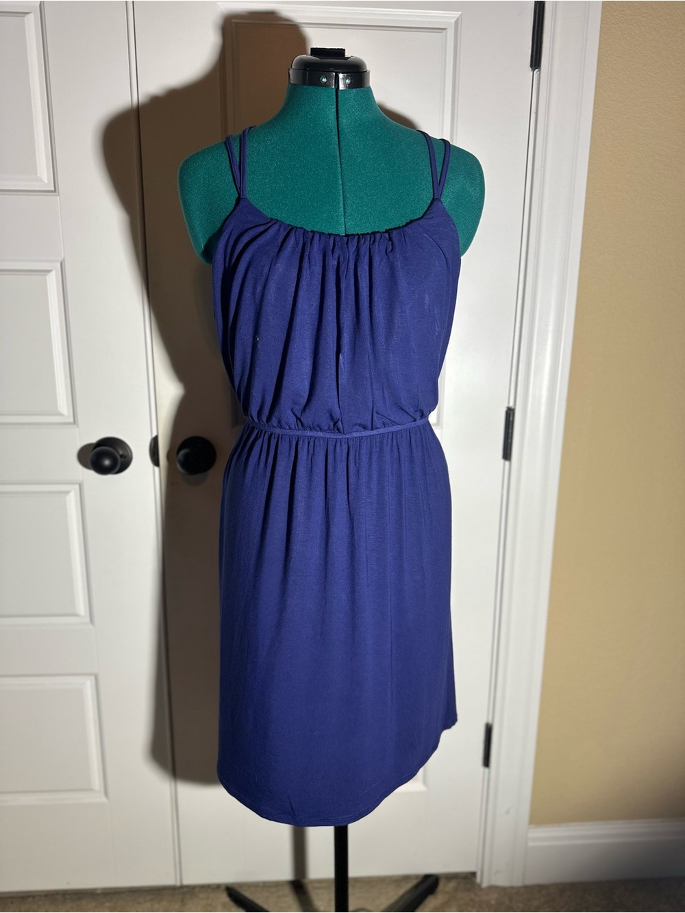LOFT
Classic Cobalt Blue Sleeveless Sundress